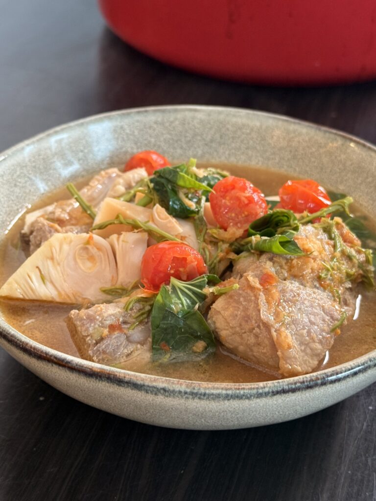 Northern Thai Jackfruit & Pork Rib Curry (Gaeng Kanoon Sai Kradook Moo / แกงขนุนซี่โครงหมู)